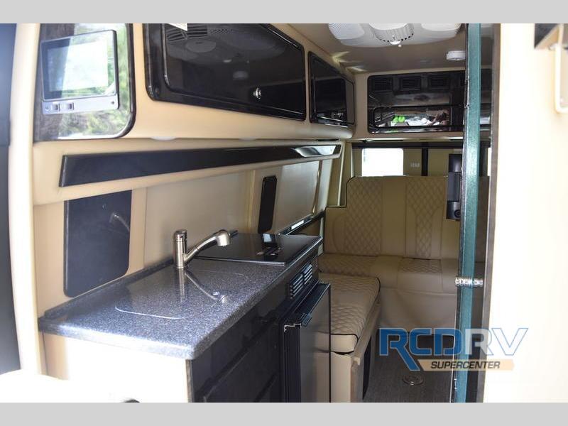 Weekender Kitchen