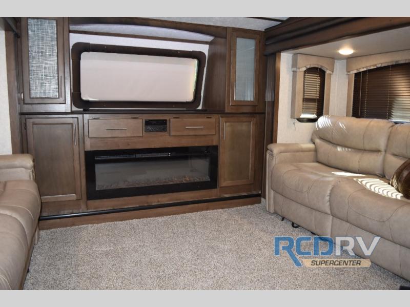 Keystone Cougar Front Living Room Fifth Wheel
